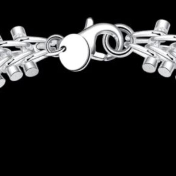 Twisted Chain with Small Balls Bracelet - Picture 4 of 6